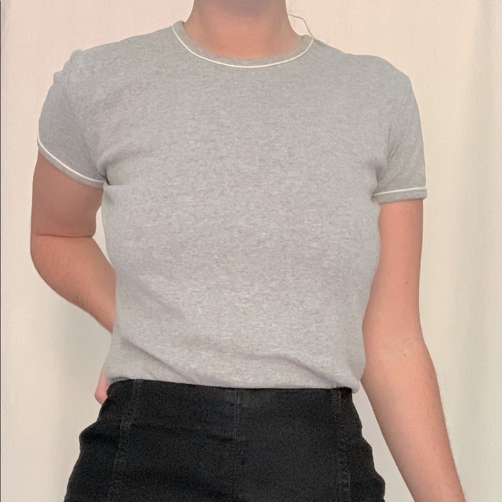 Gray Fitted T-Shirt with White Hem Detail